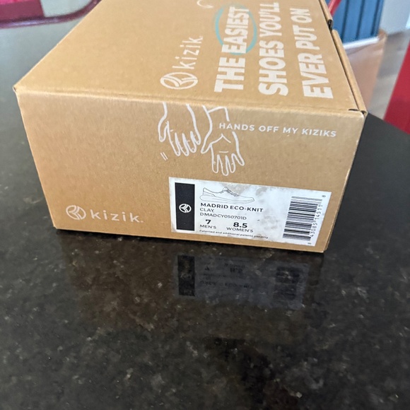 NIB - Kizik Madrid Eco-Knit slip-on shoes - SZ 8.5 - Picture 12 of 17